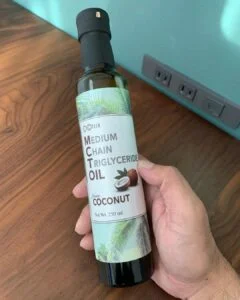 MCT oil in smoothies