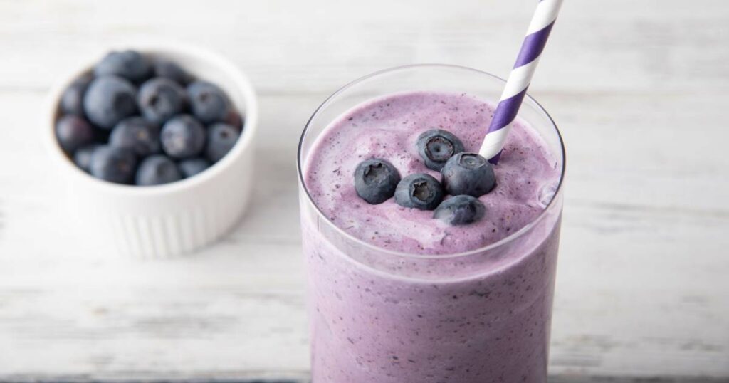 blueberry smoothie