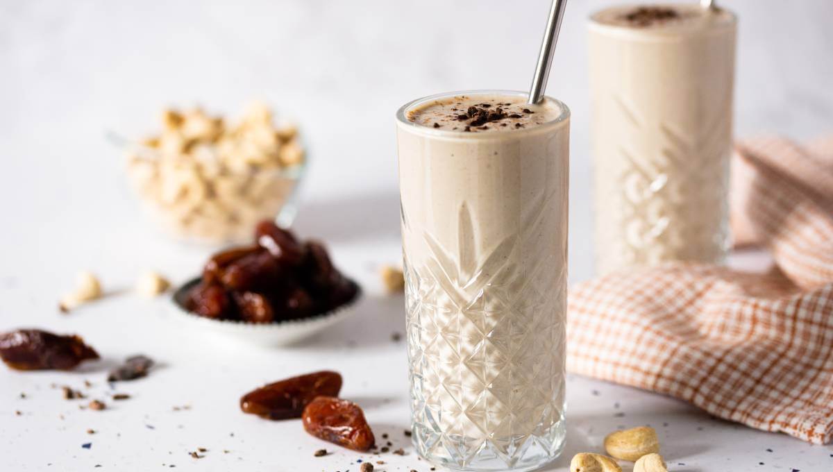 dates in smoothies